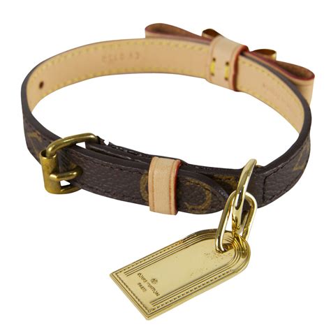 louis vuitton large dog collar|louis vuitton dog collar leash.